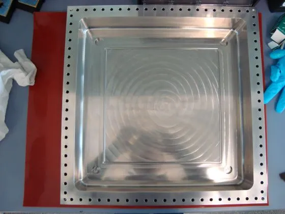Technische Universität München, ultrasonic cleaning, FRM II, neutron source, research in physics, chemistry, biology, materials science
