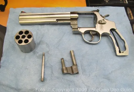 44 Magnum before assembling 1