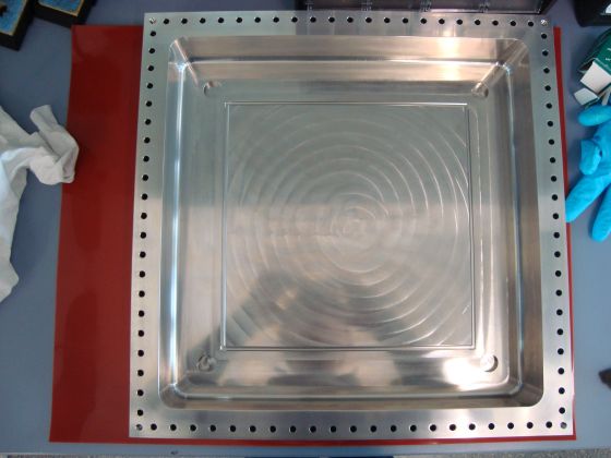 Technische Universität München, ultrasonic cleaning, FRM II, neutron source, research in physics, chemistry, biology, materials science