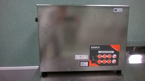 Lavatrice-ultrasuoni-SONICA-5300-ETH-installata-presso-Abiogen-Pharma