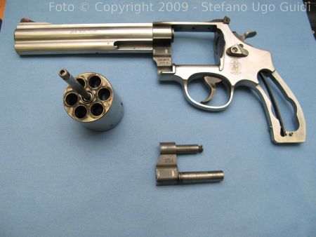 smith and wesson 44 magnum revolver. Initially the revolver was