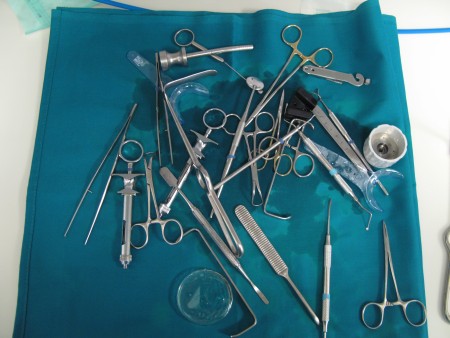 pulizia e disinfezione strumentario chirurgico dentale con lavatrice ad ultrasuoni SONICA della SOLTEC Srl di Milano